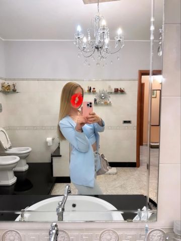 Моника